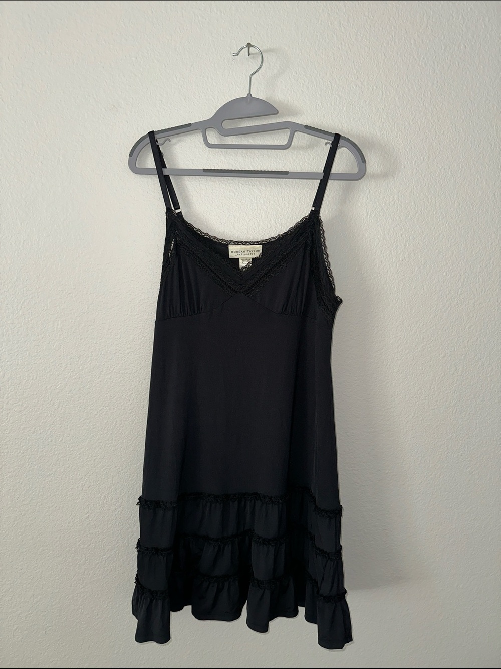 Morgan Taylor Intimates Women’s Black Lace Trim Slip Nightgown Size Large